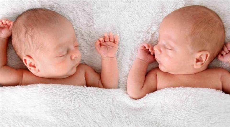 TRF4 garante licença-paternidade de 180 dias para pai de gêmeos